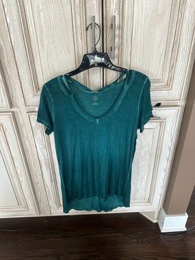 Treasure & Bond Teal Double-Strap V-Neck Short sleeve t-shirt